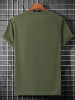 Manfinity Homme Men Fish & Japanese Letter Graphic Tee