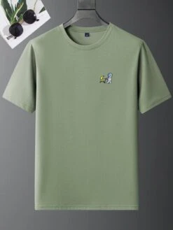 Manfinity Hypemode Men Astronaut Print Tee -Man Style Shop 16619968601ea75a986ef6731f74cfcf56fb94a6bf thumbnail 405x552