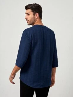 Manfinity Homme Men Solid V Neck Shirt