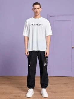 FRIENDS X SHEIN Manfinity EMRG Men Cotton Letter & Figure Graphic Drop Shoulder Tee -Man Style Shop 1673407612980892defc0fb53420e79802ad85b4f1 thumbnail 405x552
