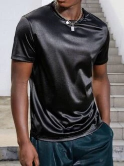 Manfinity AFTRDRK Men Solid Round Neck Tee -Man Style Shop 16823217437685f7bcb5e67fbc37d5933b440be868 thumbnail 405x552