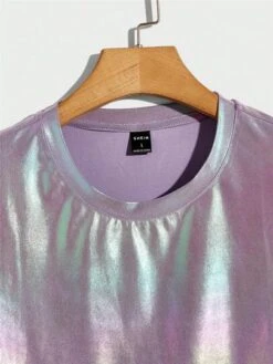 Manfinity AFTRDRK Men Holographic Round Neck Tee -Man Style Shop 16836310090b458710f0e155af16d20a9eca66b0da thumbnail 405x552