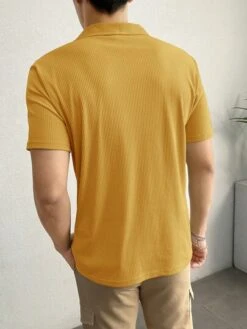 Manfinity Basics Men Cotton Solid Ribbed Knit Polo Shirt