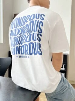 Manfinity Hypemode Men Letter Graphic Tee -Man Style Shop 168691471770b346609b499cfdcec1a647250fc429 thumbnail 405x552