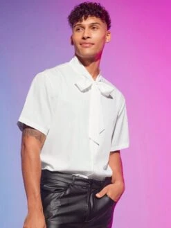 SHEIN Manfinity Fever City Men Solid Button Front Shirt -Man Style Shop 16919774326486299b3d31071ee51eb2be4c8cea8e thumbnail 405x552