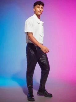 SHEIN Manfinity Fever City Men Solid Button Front Shirt -Man Style Shop 1691977435b3db7c2e7c4d996e314e0077d5180914 thumbnail 405x552