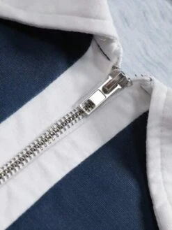 Manfinity Mode Men Striped Print Quarter Zip Polo Shirt -Man Style Shop 1691980808e9f291d871d30cb4107edb7dcbf112d0 thumbnail 405x552