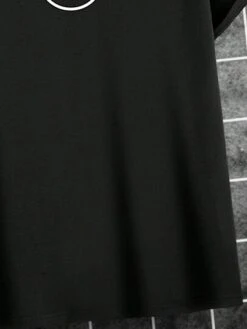 Manfinity Homme Men Geo Print Tee -Man Style Shop 16919987502940f805454328a121c5a398d5bb1c20 thumbnail 405x552