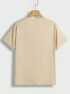 Manfinity Hypemode Men Japanese Letter & Figure Graphic Tee