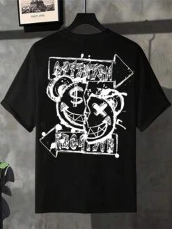 Manfinity EMRG Men Cartoon Graphic Drop Shoulder Tee