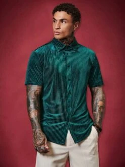 SHEIN Manfinity Homme Men Solid Button Front Shirt -Man Style Shop 16925899859554aa713a9e0a0d3dfcbc235e4b3acd thumbnail 405x552